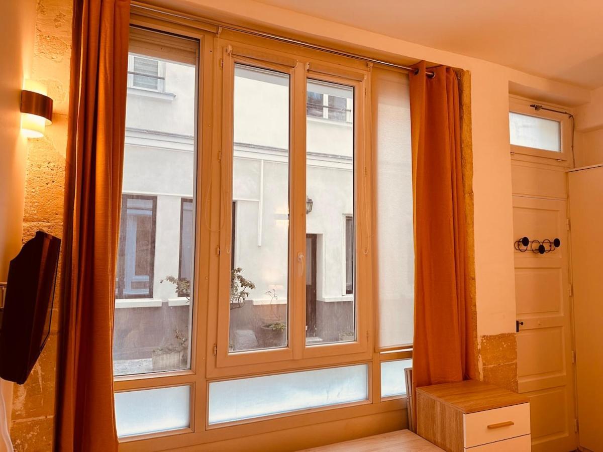 Saint-romain Luxury * Parijs