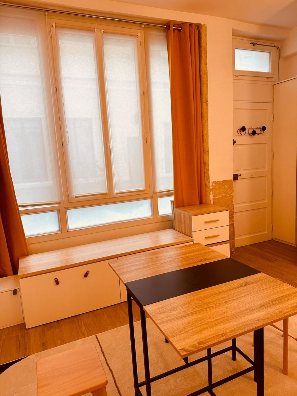 Appartement Saint-romain Luxury Parijs